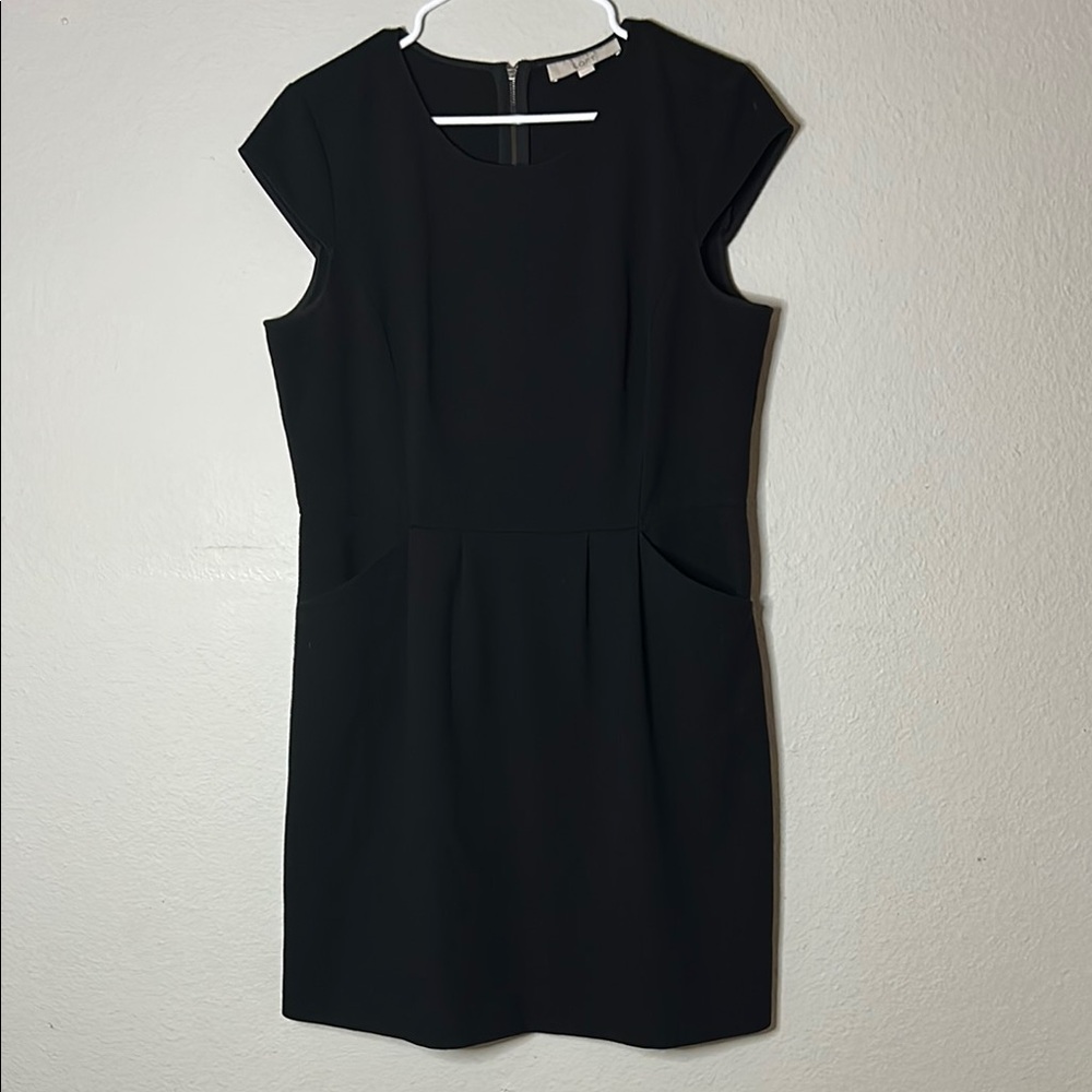 LOFT Black Sheath Mini Dress with Crew Neck ZIZE 14